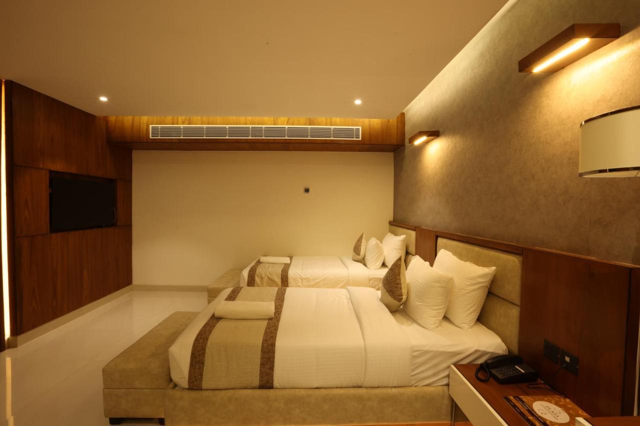 Royal Plaza Suites By Rak Rooms, Mangaluru Exteriér fotografie