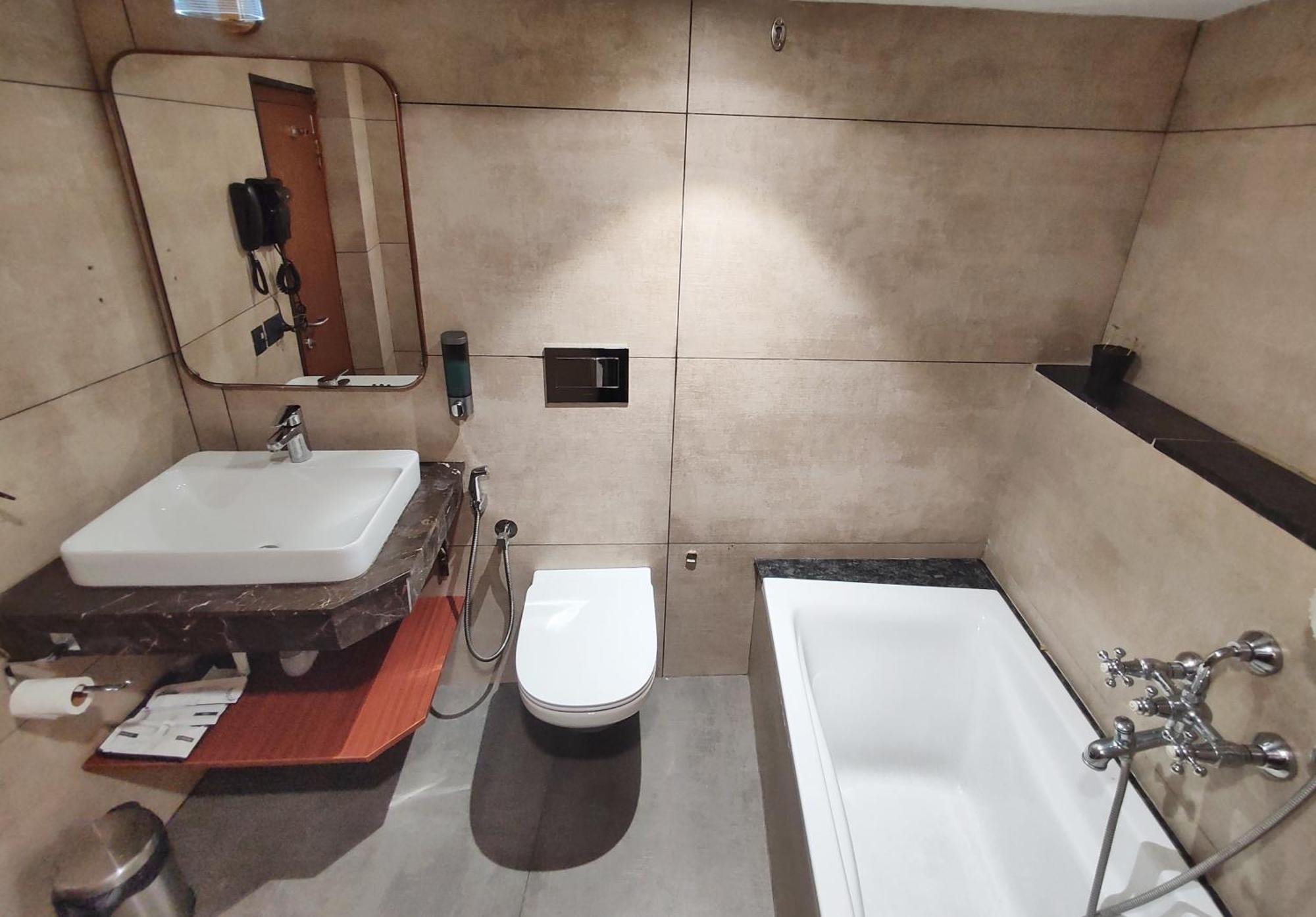 Royal Plaza Suites By Rak Rooms, Mangaluru Exteriér fotografie
